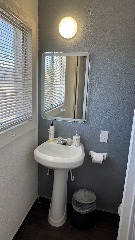 budget motel
