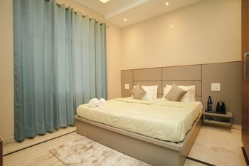 the pine melody 4bhk villa