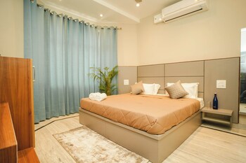 the pine melody 4bhk villa