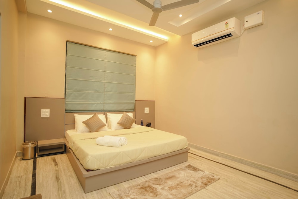 the pine melody 4bhk villa