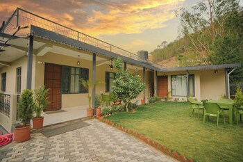 the pine melody 4bhk villa