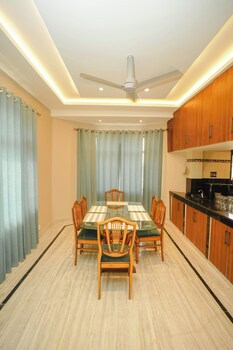 the pine melody 4bhk villa
