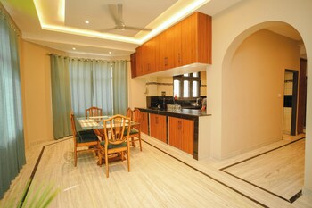the pine melody 4bhk villa
