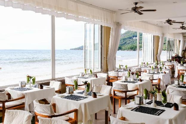 coral strand smart choice hotel