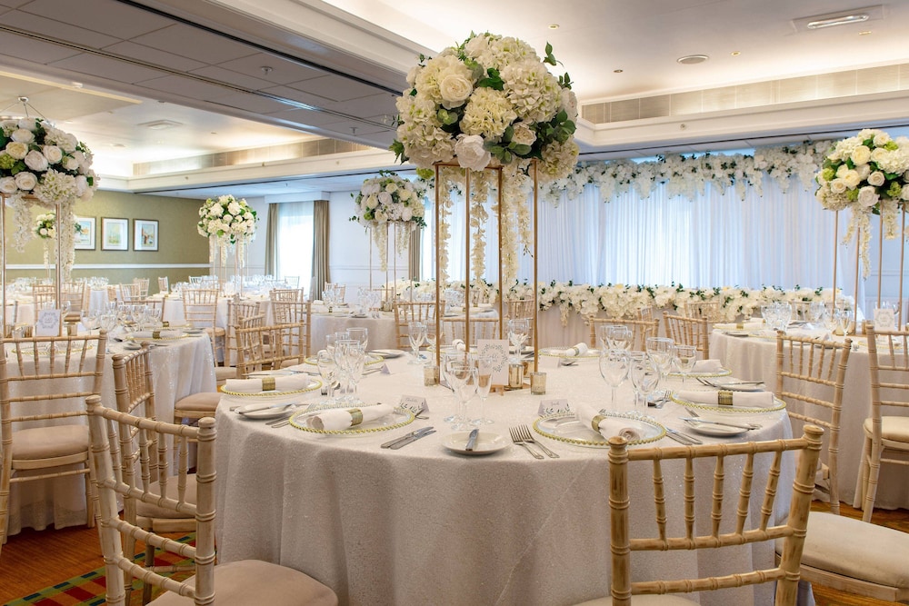 delta hotels by marriott tudor park country club