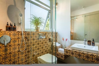 luna by hireavilla 2br w private pool in anjuna