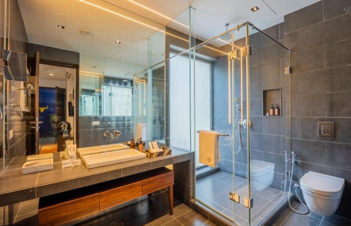 avior by hireavilla 4br w infinity pool in parra