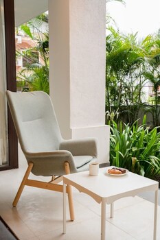 cozy 1br with pool only 1km from candolim beach