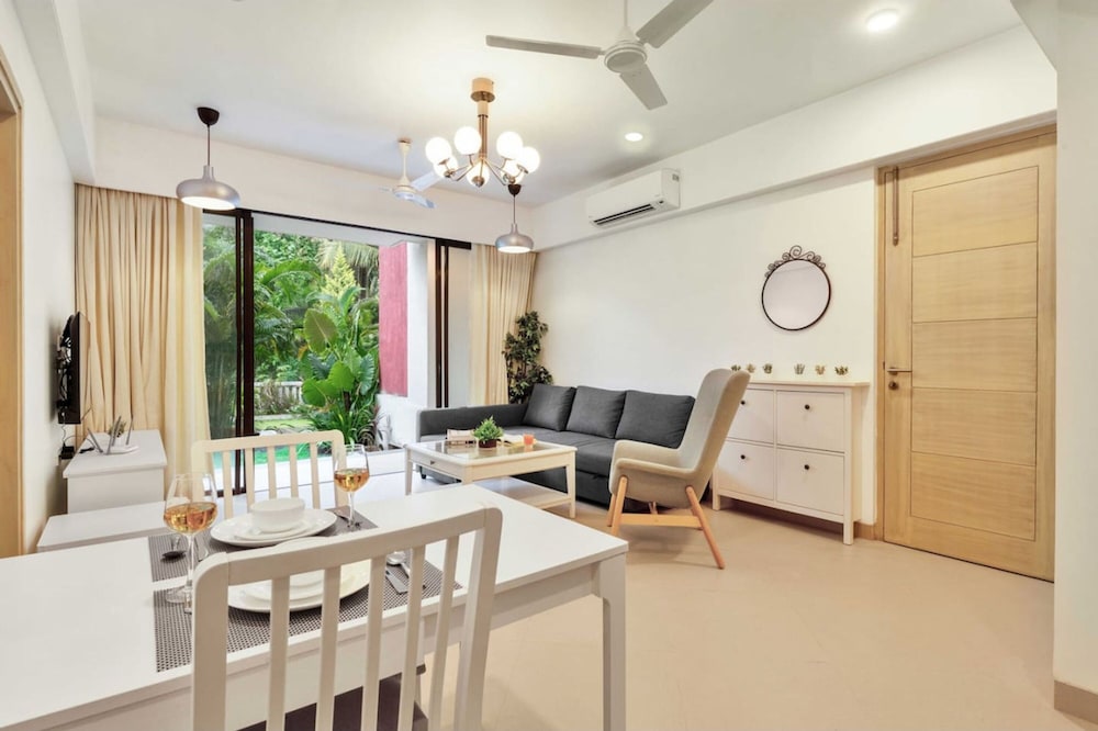 cozy 1br with pool only 1km from candolim beach