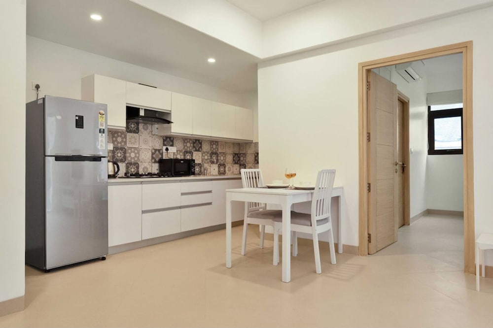 cozy 1br with pool only 1km from candolim beach