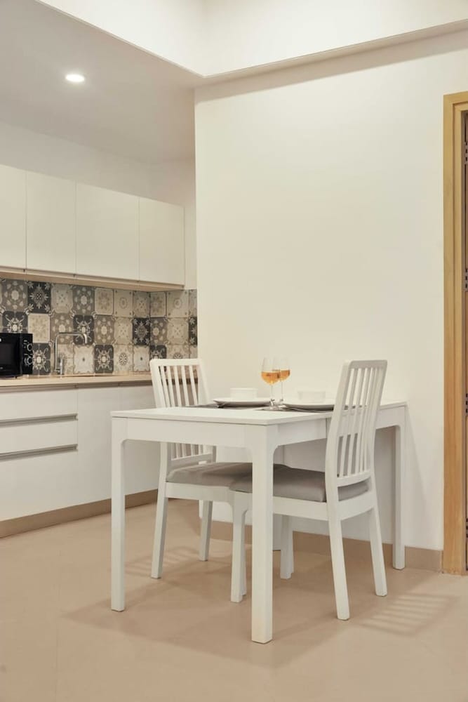 cozy 1br with pool only 1km from candolim beach