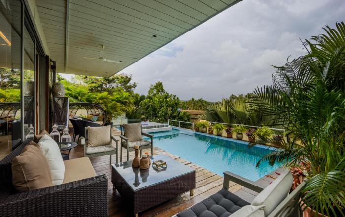 elara by hireavilla 4br w infinity pool parra