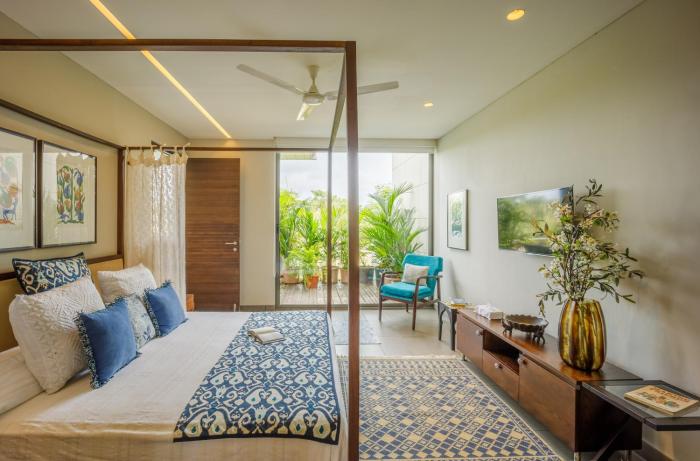 elara by hireavilla 4br w infinity pool parra