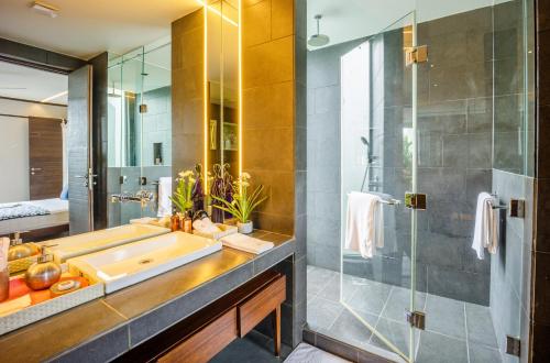 elara by hireavilla 4br w infinity pool parra