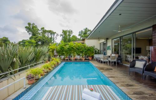 elara by hireavilla 4br w infinity pool parra
