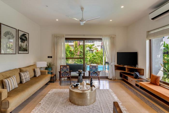 inaari 5br w private pool 5km to anjuna beach