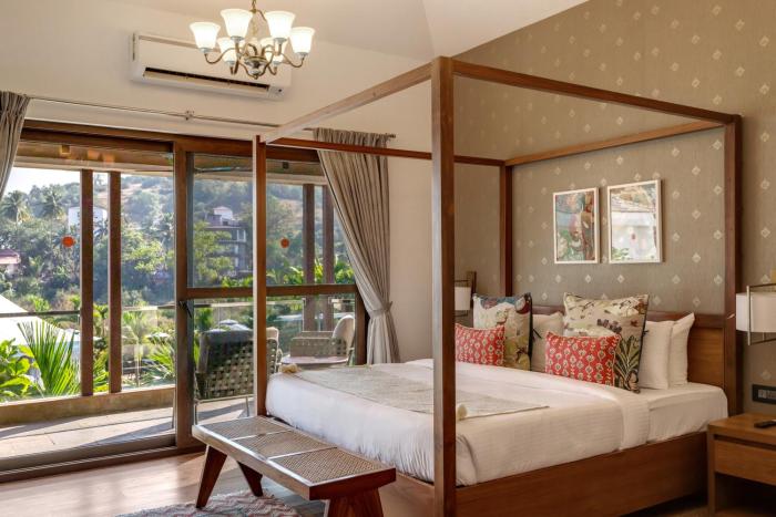 inaari 5br w private pool 5km to anjuna beach