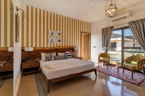 inaari 5br w private pool 5km to anjuna beach