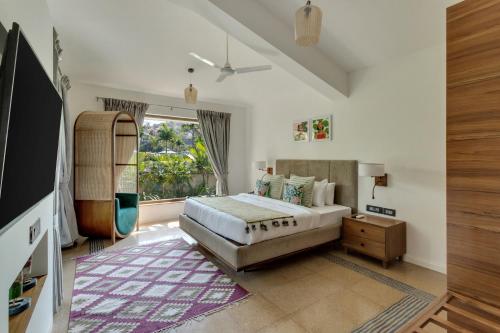 inaari 5br w private pool 5km to anjuna beach