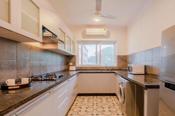 irene altezza by hireavilla 2 3br apt with pool