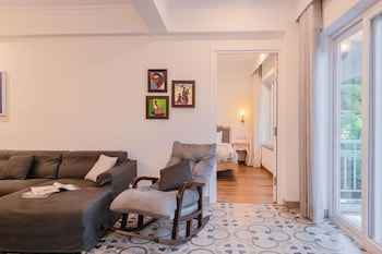 irene altezza by hireavilla 2 3br apt with pool