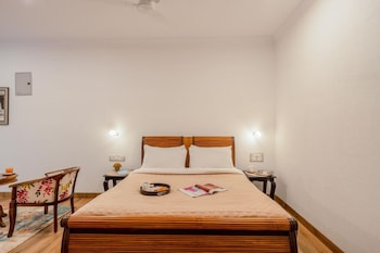 irene altezza by hireavilla 2 3br apt with pool