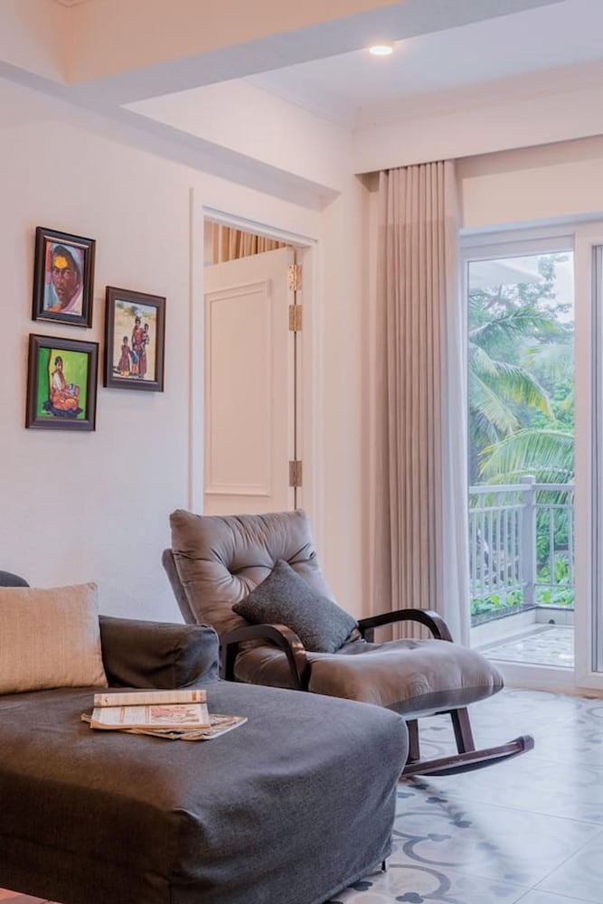 irene altezza by hireavilla 2 3br apt with pool