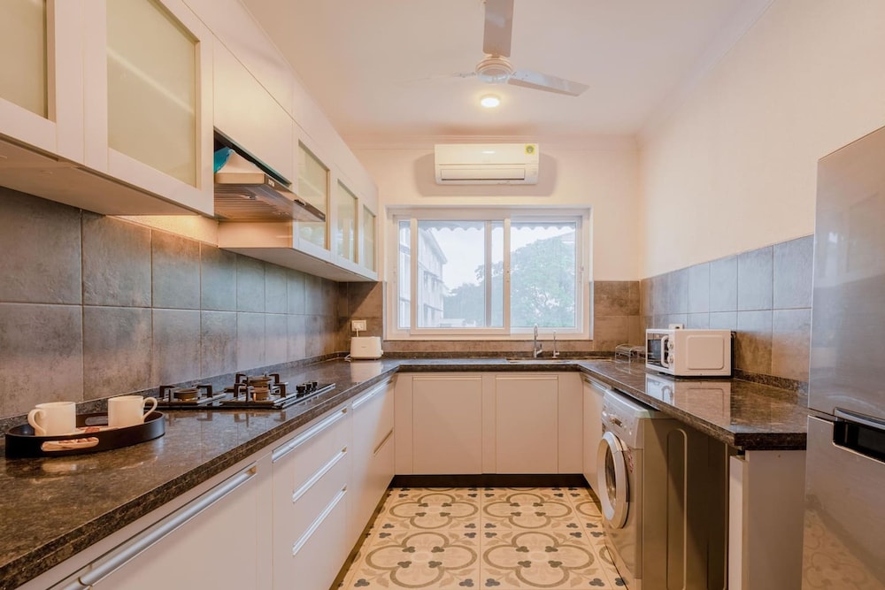 irene altezza by hireavilla 2 3br apt with pool