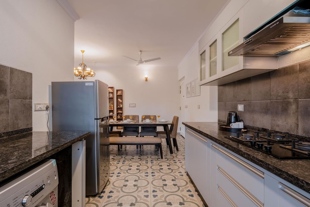 irene altezza by hireavilla 2 3br apt with pool