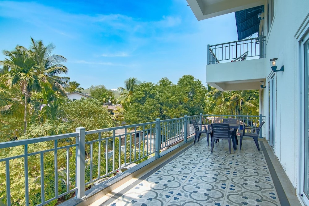 irene altezza by hireavilla 2 3br apt with pool