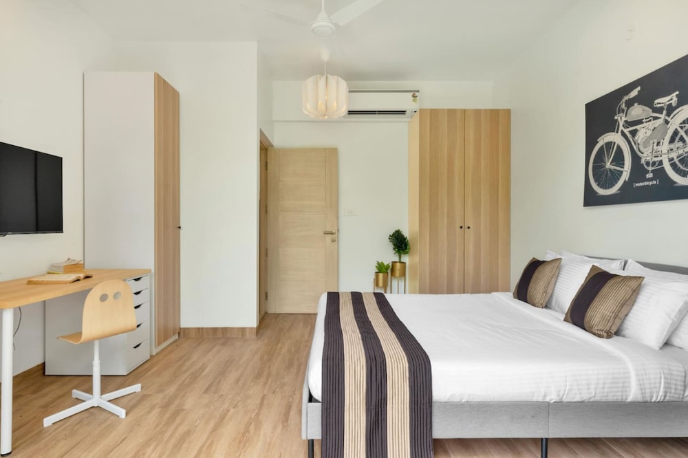 spacious 3 br apartment with pool in candolim