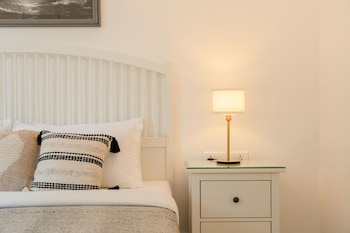 1br in candolim walking distance from beach