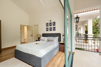 3bhk villa w private pool assagao villa c leste