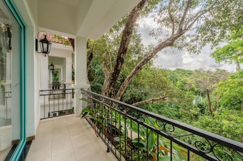 3bhk villa w private pool assagao villa c leste