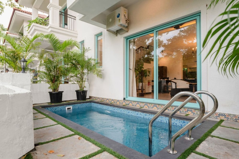 3bhk villa w private pool assagao villa c leste