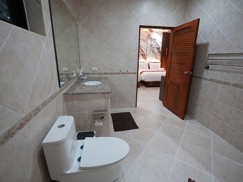 majestic seaside pool villa