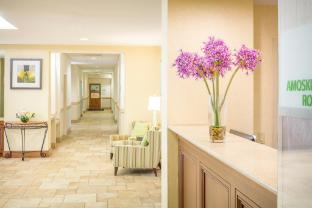 holiday inn manchester airport by ihg