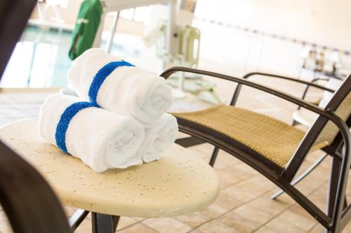 holiday inn manchester airport by ihg