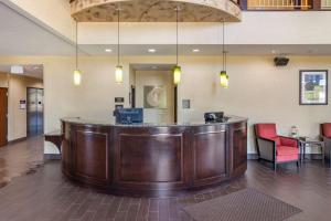 Comfort Suites Manhattan,Kansas>>Fort Riley,3 star