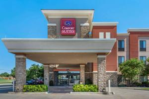 Comfort Suites Manhattan,Kansas>>Fort Riley,3 star