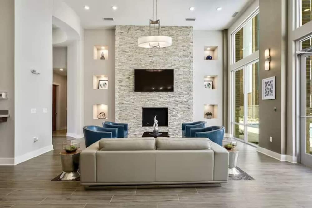 river house apartments