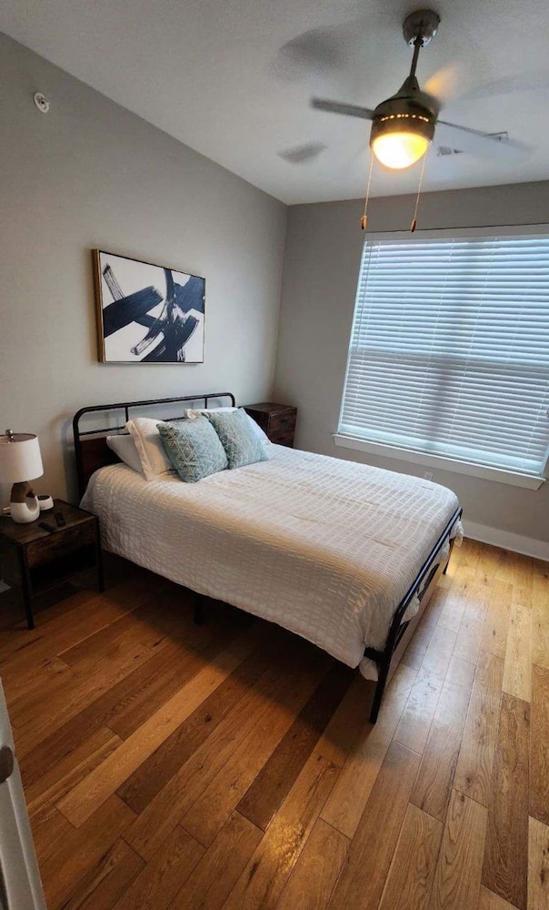 river house apartments