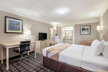 quality inn near lake marble falls