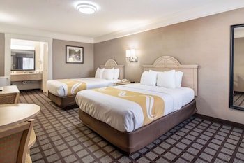 quality inn near lake marble falls