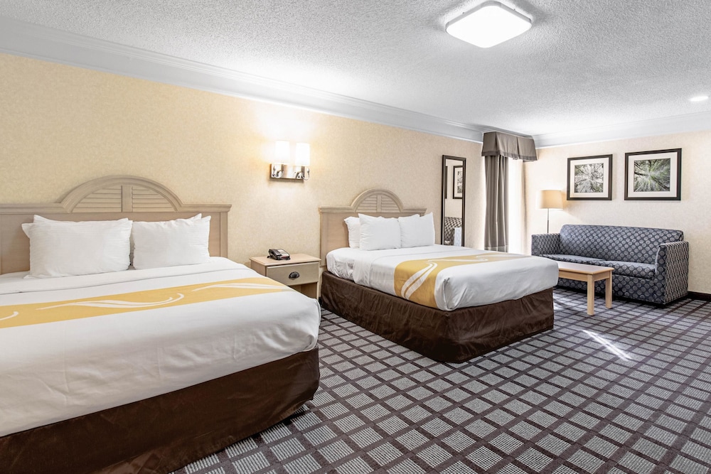 quality inn near lake marble falls