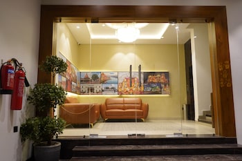 pravasa stay near luv kush square