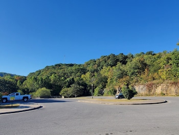 roaring river state park