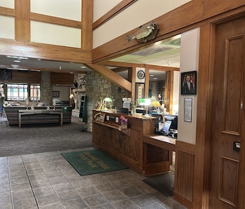 Roaring River State Park,24667 State Hwy 112,3 star