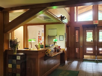 Roaring River State Park,24667 State Hwy 112,3 star