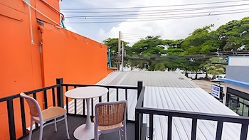 talay pool villa pattaya